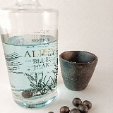 Schoule, Perlen, Gin